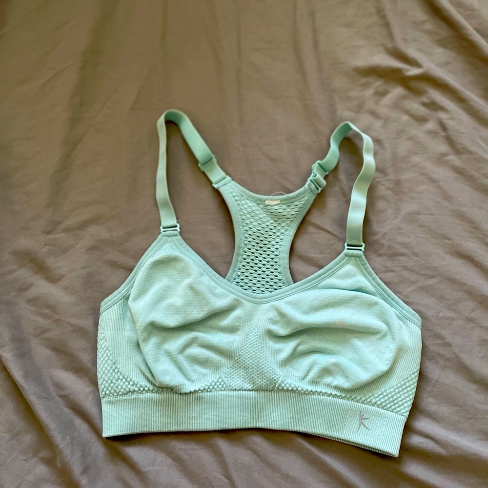 Sports bra